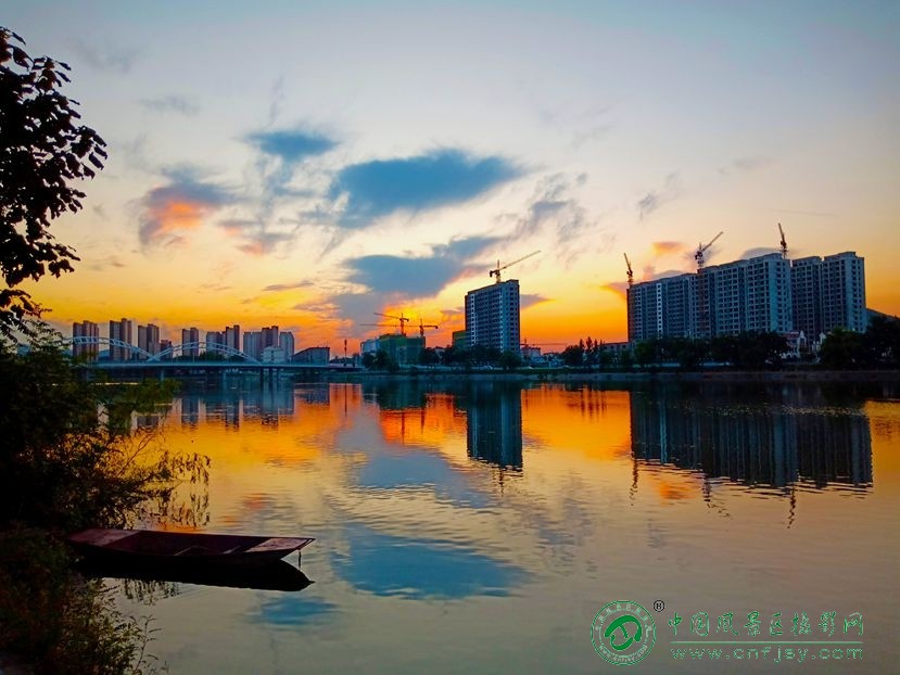 温凉河夜景002