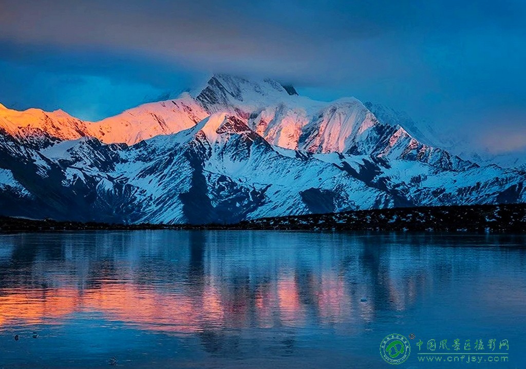 魅力雪山