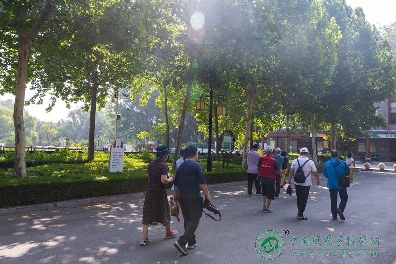 刘来友 (1).jpg