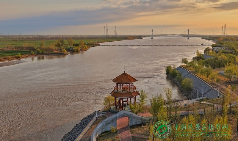 春到黄河入海口.jpg