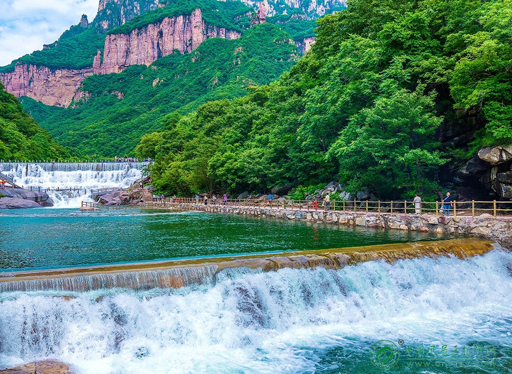 P1052175副本.jpg