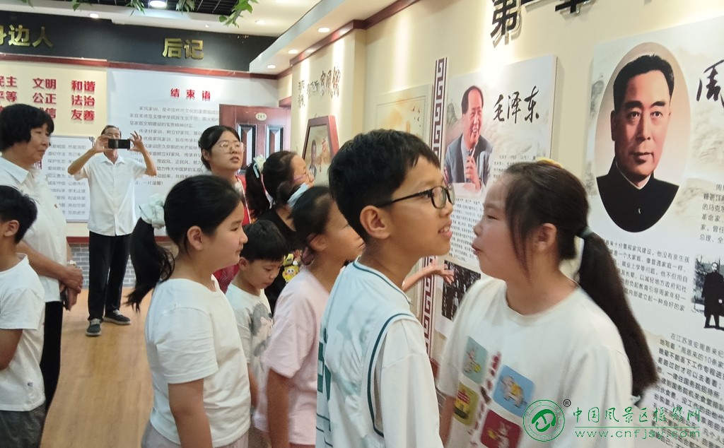 24964577d836151bd57e178b9df5c8e0_副本.jpg