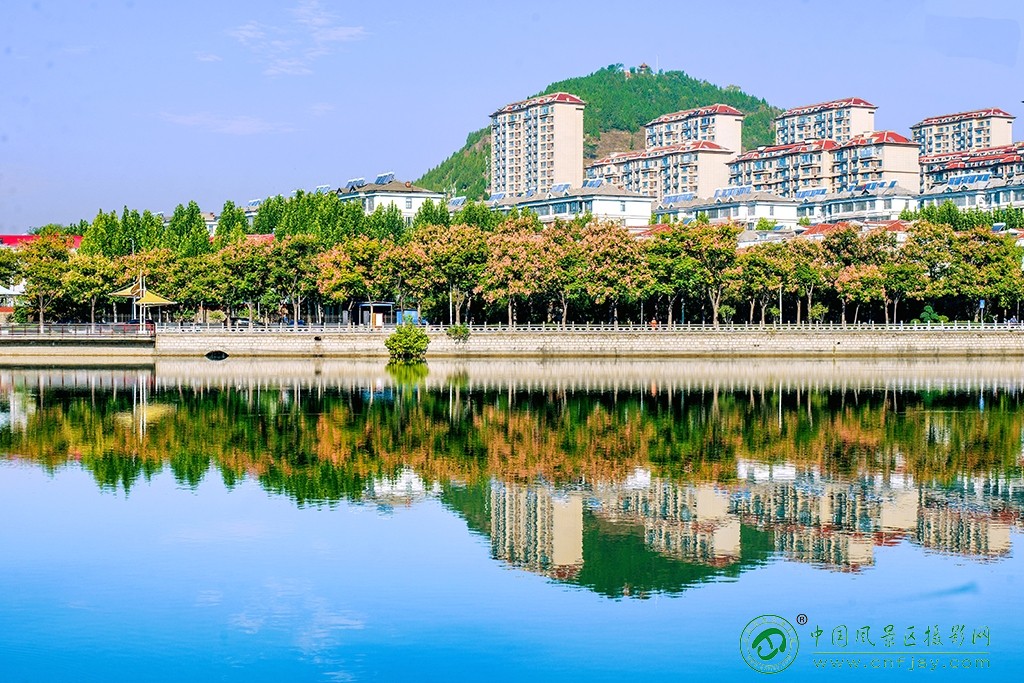 P1053225副本.jpg